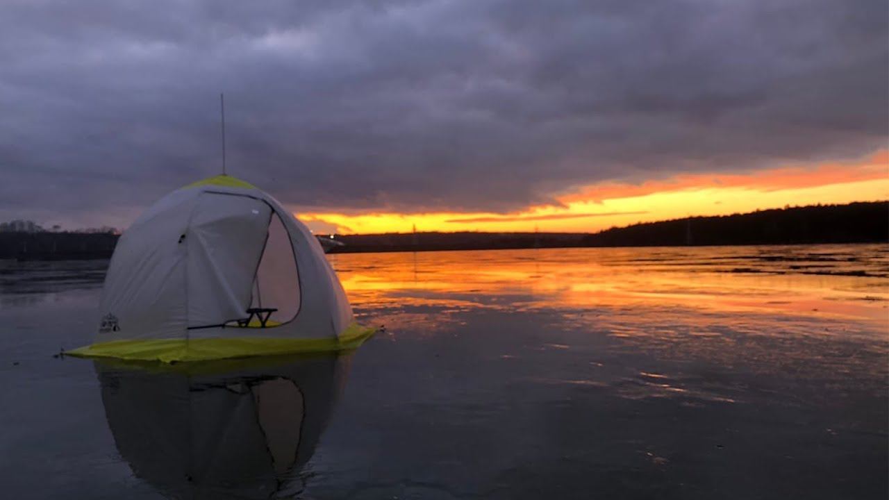 ЭТИ КАБАНЫ ЛОМАЮТ МОРМЫШКИ, ЛОВЛЯ ЛЕЩА В ДЕКАБРЕ В ОТТЕПЕЛЬ. смотреть онлайн