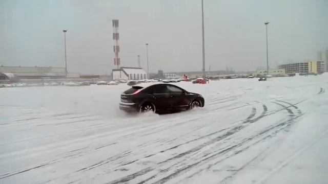 Ford Focus 2 парковка смотреть онлайн