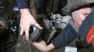 СВОИМИ РУКАМИ: Заклинил двигатель Suzuki Lets 2 (2 часть)