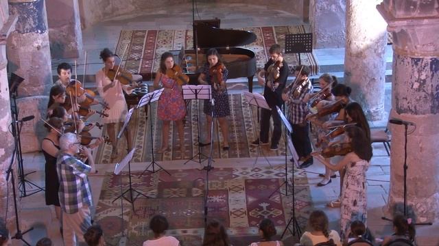 Ruşen Güneş ve 14 Viyolacı- L’Arlesienne Suite No. 1, Bizet ve Polka, Straus. смотреть онлайн