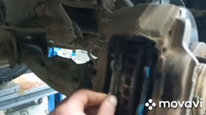 Замена тормозных колодок Тайота Хайлюкс