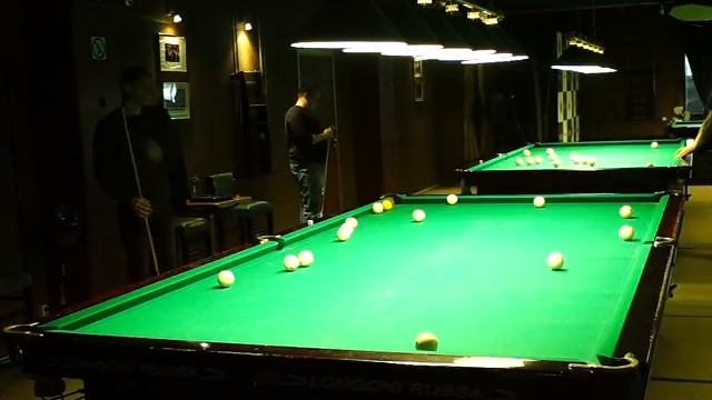 Часть 1. Евгений против Даниила в партии по московской пирамиде, русский бильярд