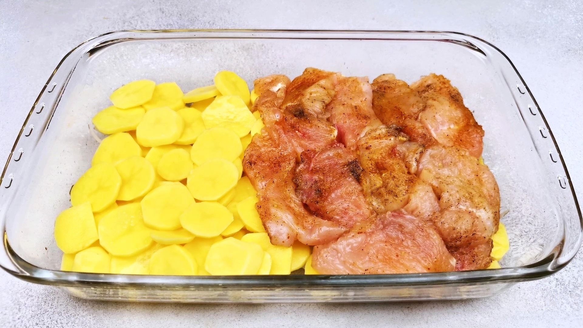 Рецепт с картофеле и куриным филе.