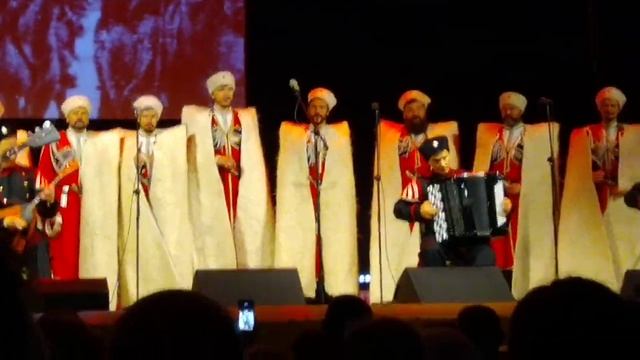 Кубанский казачий хор - Казаки смотреть онлайн