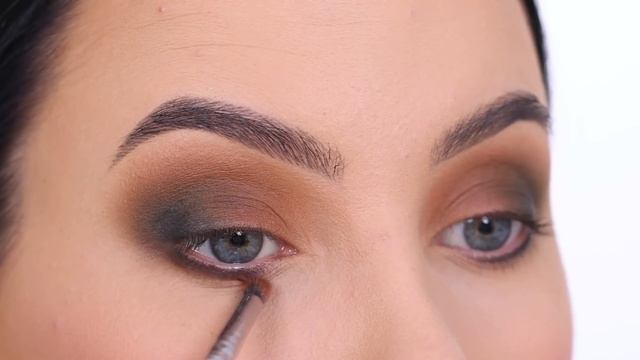 Matte Smokey Eyes Tutorial | Fall Inspired Eye Look