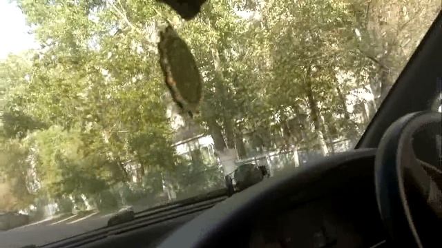 KIcker S12L7 + Kicker ZX1000 1 in Nissan Avenir смотреть онлайн