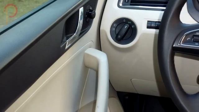 Skoda Rapid 1.6 TDI Elegance 2013 Test Drive