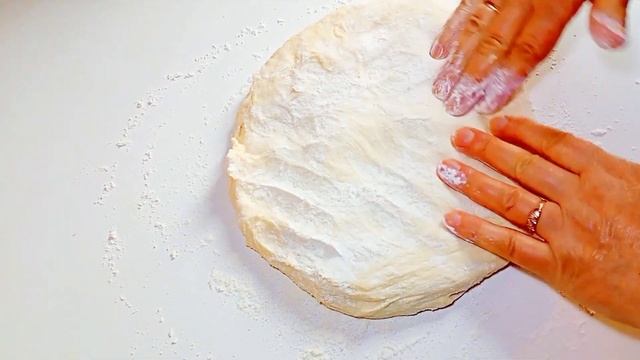 Хачапури с картошкой и сыром/Tortillas with potatoes and cheese смотреть онлайн