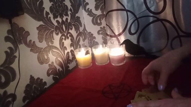 Крестовая дама. Что ждёт в июне смотреть онлайн