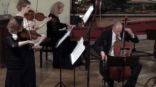 Corelli Consort 25! A. Corelli - Sonate da Chiesa Op.3 - No.10 in A Minor смотреть онлайн