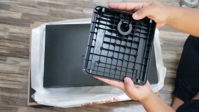 Unboxing LG monitor 24MP400 24inch смотреть онлайн