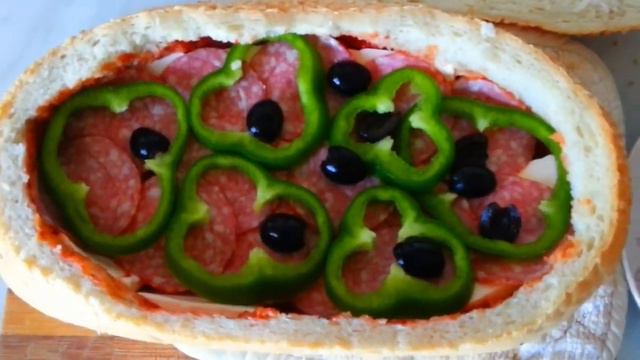 ЗАГЛЯНИТЕ ВНУТРЬ БАТОНА‼БЕЗ ЖАРКИ и ВОЗНИ🔥Я НЕ МОГУ ПЕРЕСТАТЬ ЕГО ГОТОВИТЬ👉👍 смотреть онлайн