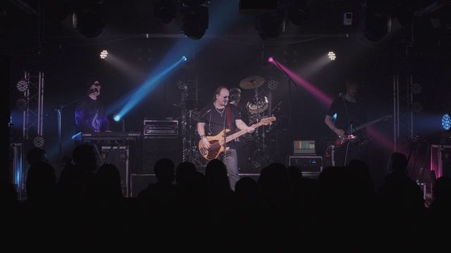 VAVI - Ты не со мной (Live) смотреть онлайн