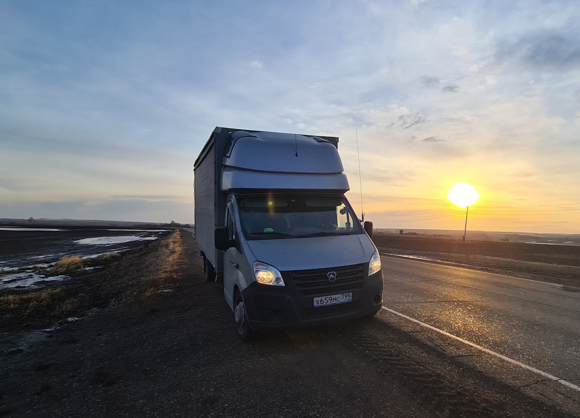 Рейс на Север. Дальнобой на газели по России смотреть онлайн