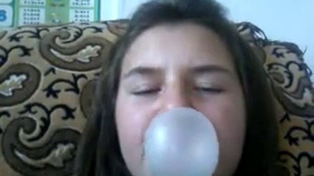 Милка-Кобылка и мой огромный пузырик))) смотреть онлайн