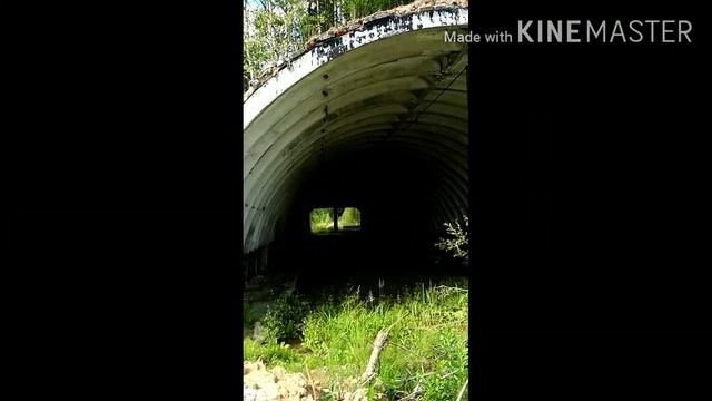 Кировская область. Юрья3. Заброшенные военные части смотреть онлайн