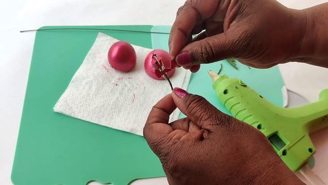 DIY Easy Egg shell Craft Ideas| Egg shell Flower Tutorial | Best Out of Waste|Minitha Abraham смотреть онлайн