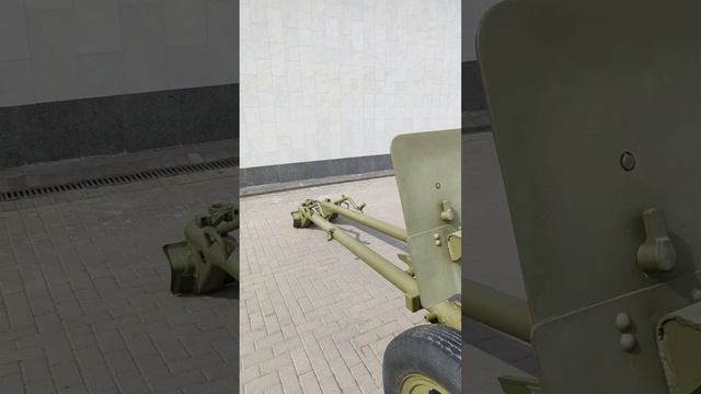 Орудие опередившее своё время. ЗИС-2 (Залп Имени Сталина) A tool ahead of its time. ZIS-2 #пушка смотреть онлайн