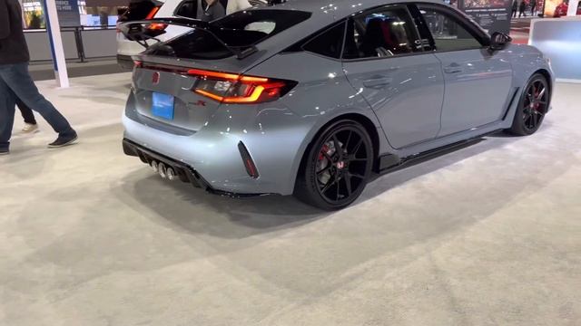 2023 Honda Civic Type R Sonic Gray New смотреть онлайн