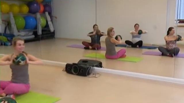 Школа беременных мам смотреть онлайн