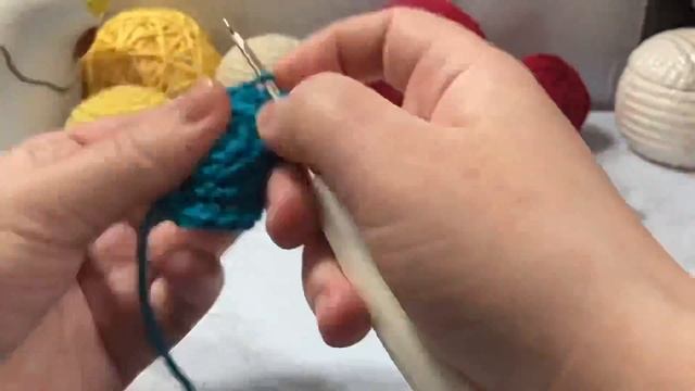 Crochet Basics | Staggering vs Stacking Increases + Changing The Size of Your Basic Ball смотреть онлайн
