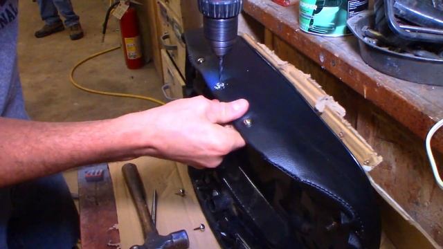 New Seat Cover and Graphics on my Honda Trail 70 - AND a 125cc engine swap! смотреть онлайн