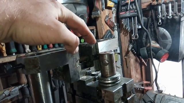 Самодельный сверлильный станок из УСП 12 Часть №1! смотреть онлайн