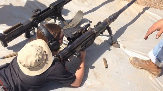 Shooting A Solothurn S18/1000