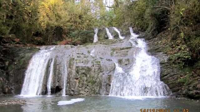 Ореховский водопад в Сочи. Краснодарский край Россия смотреть онлайн