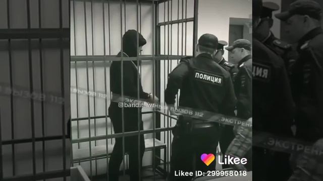 Мусора бояться выпускать зверя из решётки 💣💣💣 смотреть онлайн