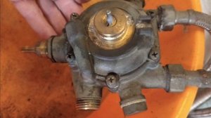 Проточная газовая колонка Beretta idrabagno