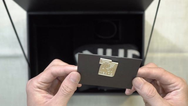 Unboxing Sennheiser Momentum True Wireless 2 75th Anniversary Edition | 3Kshop.vn смотреть онлайн