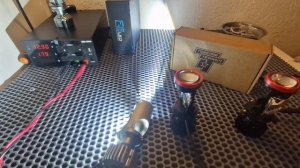 Детальный обзор и сравнение Мини линзы  F40 и линзы Тяжелая Техника  с цоколем H4, led f40 h4