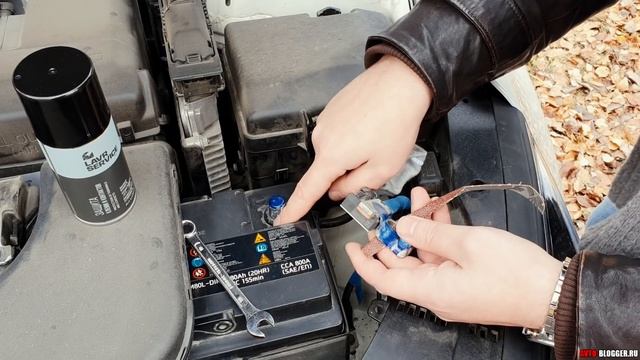 Помощь АККУМУЛЯТОРУ, перед зимой. ЗА 5 МИНУТ! смотреть онлайн