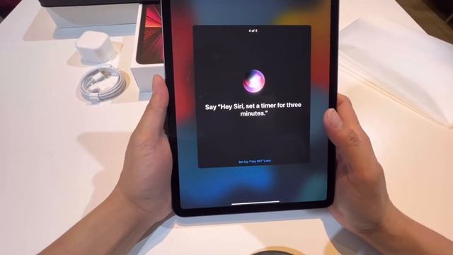 Apple 11-inch iPad Pro Wi-Fi : Funny Unboxing смотреть онлайн