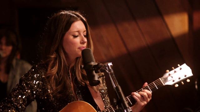 Lera Lynn - So Far [Live In Studio]