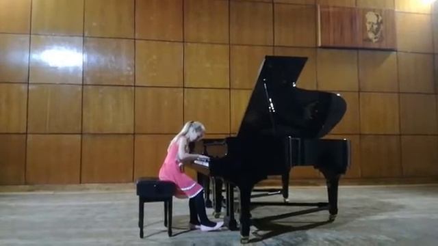 И.Парфенов «Жонглер», 1,10 мин. смотреть онлайн