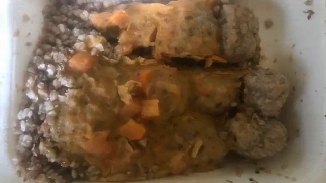 Фрикадельки с гречкой красным соусом от Мираторг