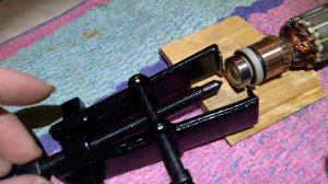 Не покупайте такой съемник для подшипников.