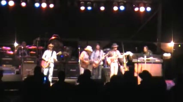 Dickey Betts And Great Southern- Back Where It All Begins смотреть онлайн