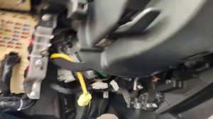 Hyundai i40. Избавился от стука в рулевой