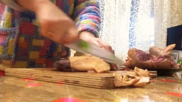 Разделка Деревенского ПЕТУХА/Блюдо из Петуха/Family в Деревне смотреть онлайн