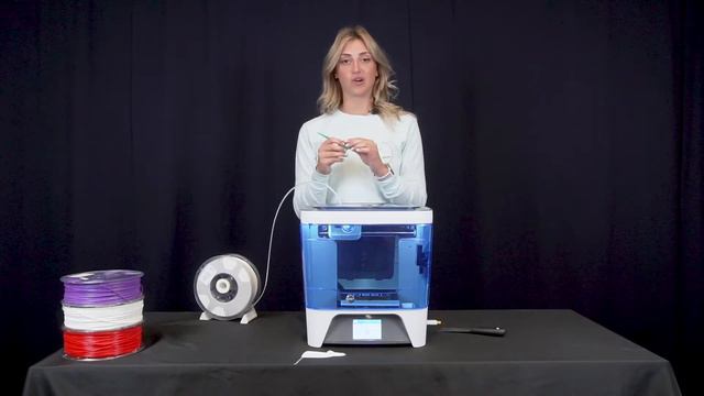 Orbit Unboxing Step 5: Unloading Filament