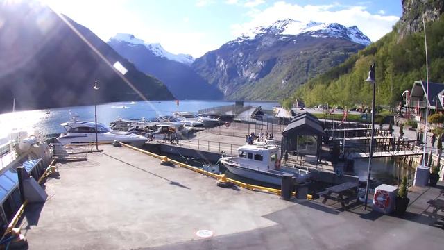 Norway Bans All Diesel Cruise Ships from Geiranger Fjord leaving only P&Os Iona to visit from the U смотреть онлайн