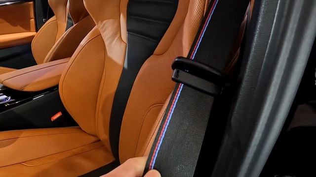 2022 BMW M5 Competition (625hp) Exterior & Interior Walkaround