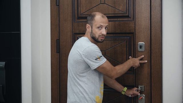 Почему дверь ЛЮФТИТ? / ЛЮФТ ВХОДНОЙ ДВЕРИ — НОРМА? смотреть онлайн