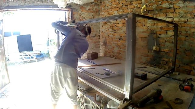 Красивые перила на пороги, из холодно кованых завитков. смотреть онлайн