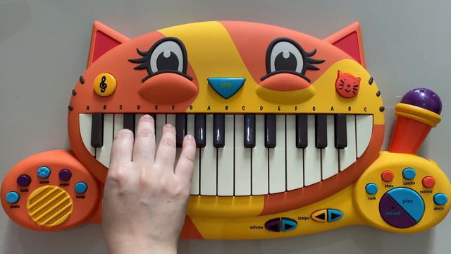 HIDE AND SEEK - FNAF On CAT PIANO #piano #fnaf #hideandseek