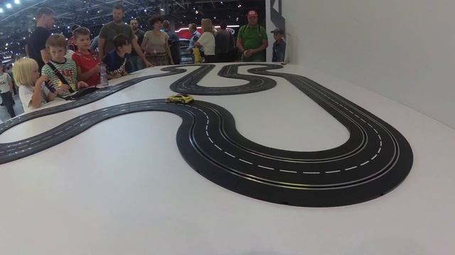 Московский международный автосалон 2018. Воспоминания. Renault Arkana. смотреть онлайн
