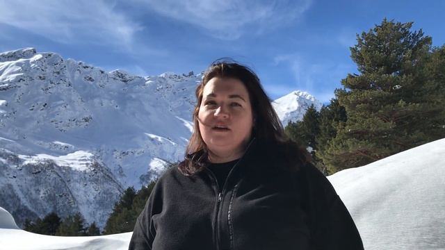 Лена о зимней программе в Приэльбрусье смотреть онлайн
